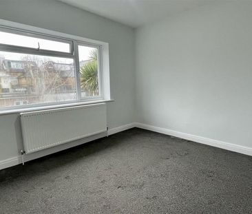 2 bedroom semi-detached house to rent - Photo 3