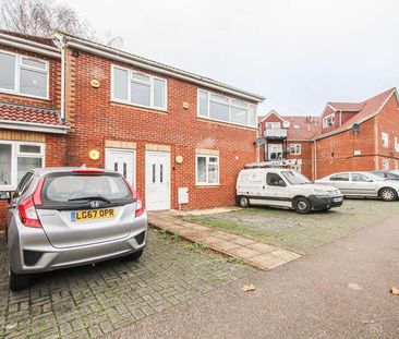 Walton Avenue, Harrow, HA2 - Photo 2