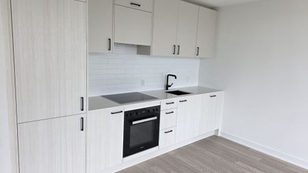 For Lease - 1 Quarrington Lane Unit# 3606, Toronto, Ontario - Photo 3