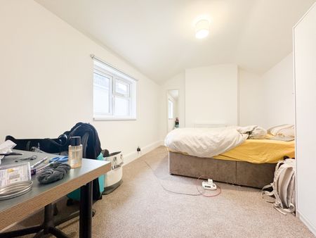 Orbit Street, Roath - Photo 5