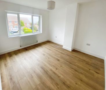 Brynglas, Caerphilly - Photo 2