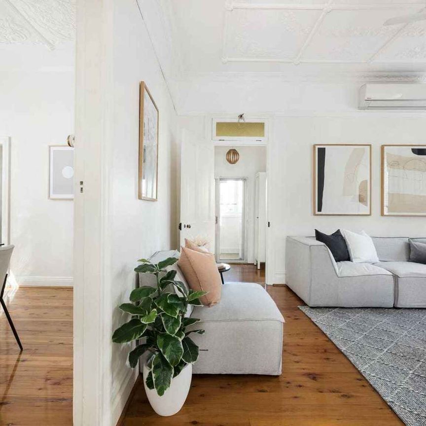 Freestanding Federation Home - Photo 1