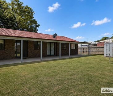 Great Family Home In Convenient Location - Photo 4