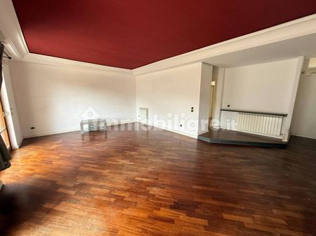 Appartamento via Privata Comola Ricci 66, Vomero, Napoli - Photo 2