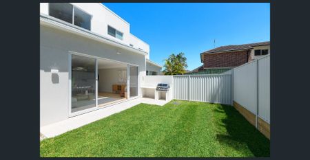 Contemporary Duplex Living | Spacious, Stylish & Perfectly Located in Gymea - Photo 5