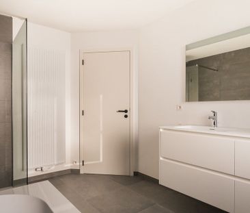 Woning te huur in Wezembeek-Oppem voor € 2.800 met 4 slaapkamers - Photo 5