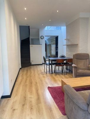 Woning met 3 slaapkamers en terras in Gent-Centrum (Cohousing toegelaten) - Photo 1