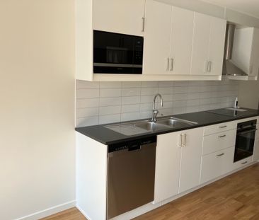 Artillerigatan 4C - Photo 1