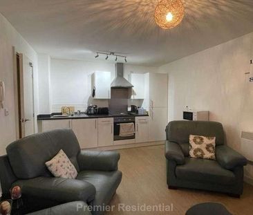 Stand Lane, Radcliffe, M26 - Photo 4