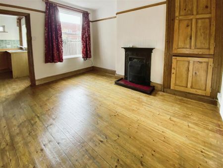 2 bedroom terraced house to rent - Photo 2