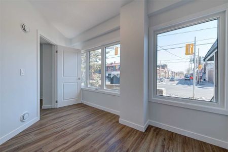 For Lease - 1 Baby Point Road, Toronto, Ontario - Photo 4
