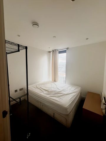 2 Bed 2 Bath - Photo 2