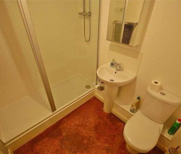 Whitfield Court, Framwellgate Moor, Durham, DH1 - Photo 4