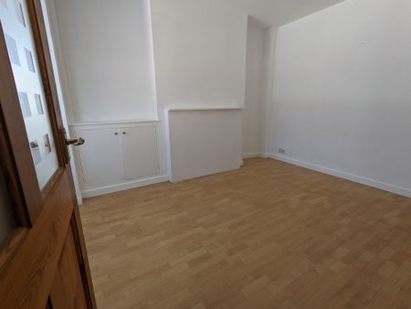 27 Empire Street, Belfast, BT12 6GJ - Photo 2