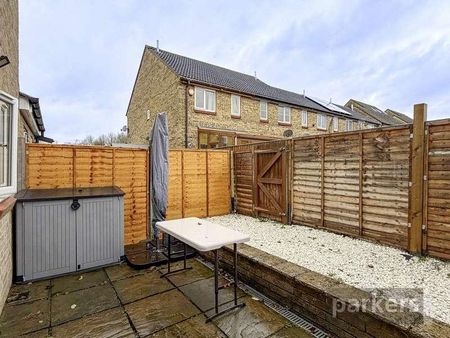 Burwell Meadow, Witney, Oxfordshire, OX28 - Photo 2