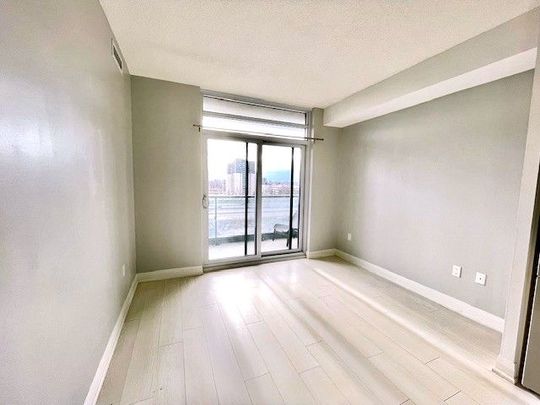 For Lease - 10 Gibbs Road Unit# 823, Toronto, Ontario - Photo 1
