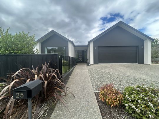 25 Sabine Drive, Richmond, Tasman - Photo 1