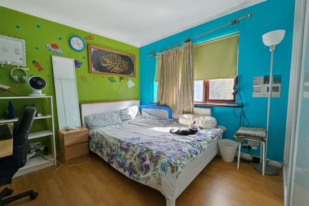 4 bedroom semi-detached house to rent - Photo 4