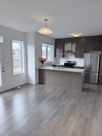 For Lease - 3210 Crystal Drive, Oakville, Ontario - Photo 2