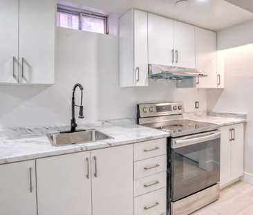 For Lease - 6175 Ford Road, Mississauga, Ontario - Photo 3