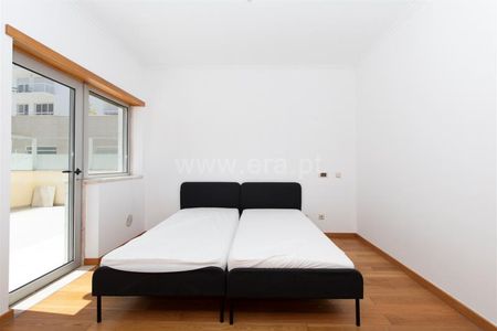 Apartamento T4 em Lisboa - Photo 2