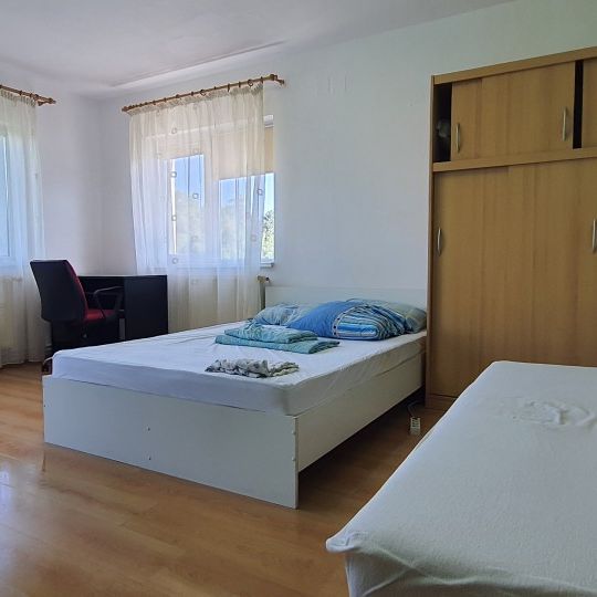Apartment for rent in Cluj-Napoca, near the University of Medicine and Pharmacy, Gheorghe Dima street, with 1 bedroom, kitchen, balcony - Photo 1