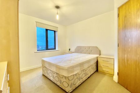 2 bedroom apartment to rent - Photo 4