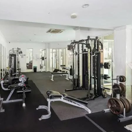 Varsity Lakes - Photo 4