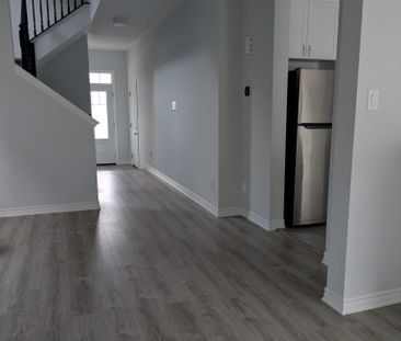 For Lease - 508 Culdaff Road, Stittsville - Munster - Richmond, Ont... - Photo 2