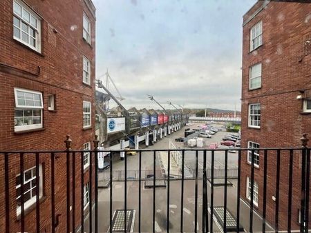 Dunraven House, Cardiff, Westgate Street - Photo 5