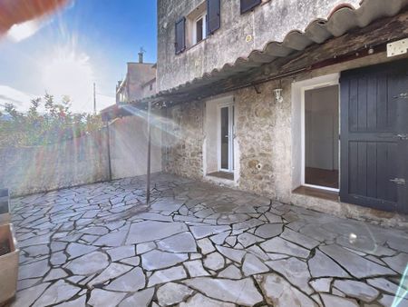 Location Appartement 2 pièces 42m² GRASSE 06130 - Photo 2