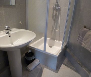 LOCATION meublée studio Cannes - Photo 5