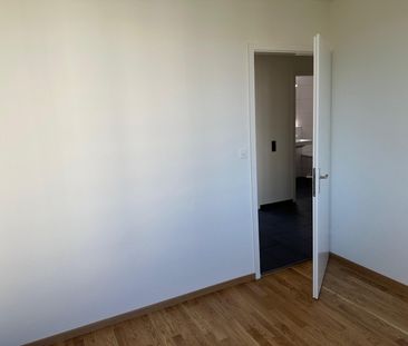 Erstvermietung: Frisch renovierte 6.5-Zimmer-Maisonettewohnung mit ... - Photo 6