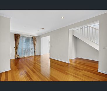 2/888 Old Calder Hwy, Keilor, Vic 3036 - Photo 1