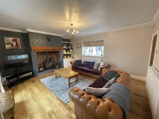 3 bedroom semi-detached house to rent - Photo 1