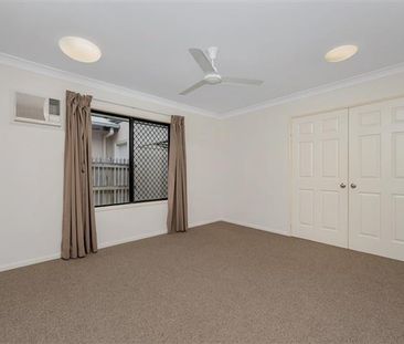 BEAUTIFUL MODERN HOME IN DOUGLAS - Photo 6