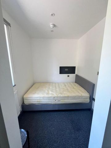 1 bedroom flat to rent - Photo 5