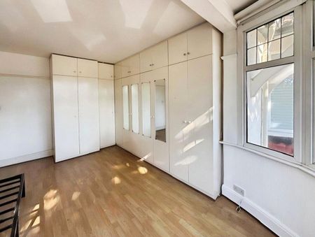 1 bedroom semi-detached house to rent - Photo 3