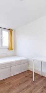 Battersea Bridge Road - Photo 3