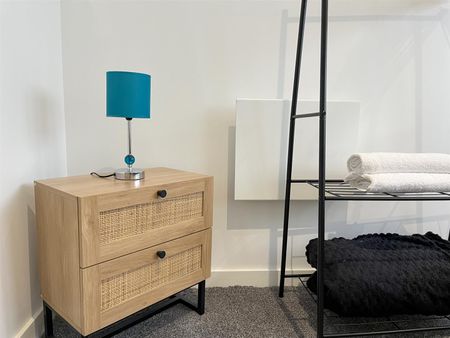 London Road, St. Leonards, TN37 6FL - Photo 5