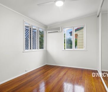 73 GLENBRAE ST - Photo 3