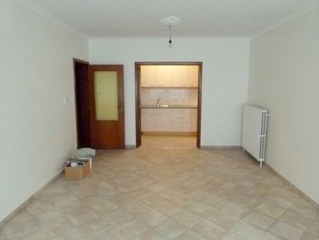 Gelijkvloers 1slpk-app. met terras en garage in Herk-de-Stad - Photo 3