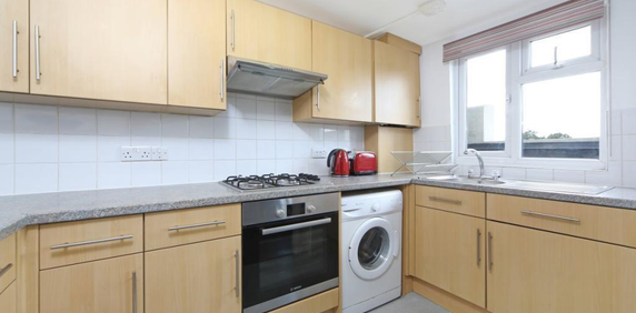 West Cromwell Road - Photo 2