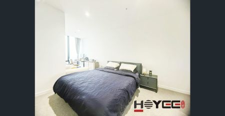 Stunning 2-Bedroom Luxury Apartment in Footscray - Photo 3