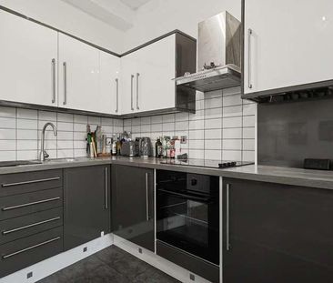 Holloway Road, London, N19 - Photo 6