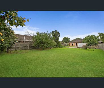 21 Isabella St, Geelong West, Vic 3218 - Photo 2