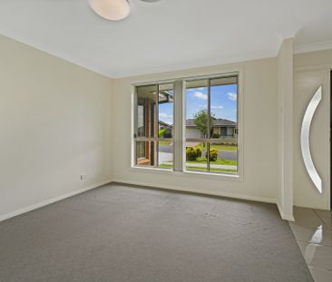 THIS HOME HAS THE LOT!! - Photo 6