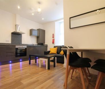 2 bedroom apartment to rent - Photo 2