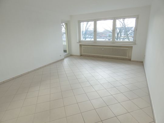 Wunderschöne Wohnung mit Balkon - Photo 1