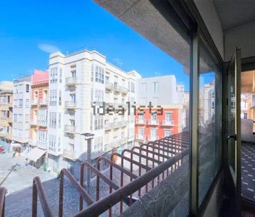 Alquiler de piso en Pz Rey, Del - Photo 1